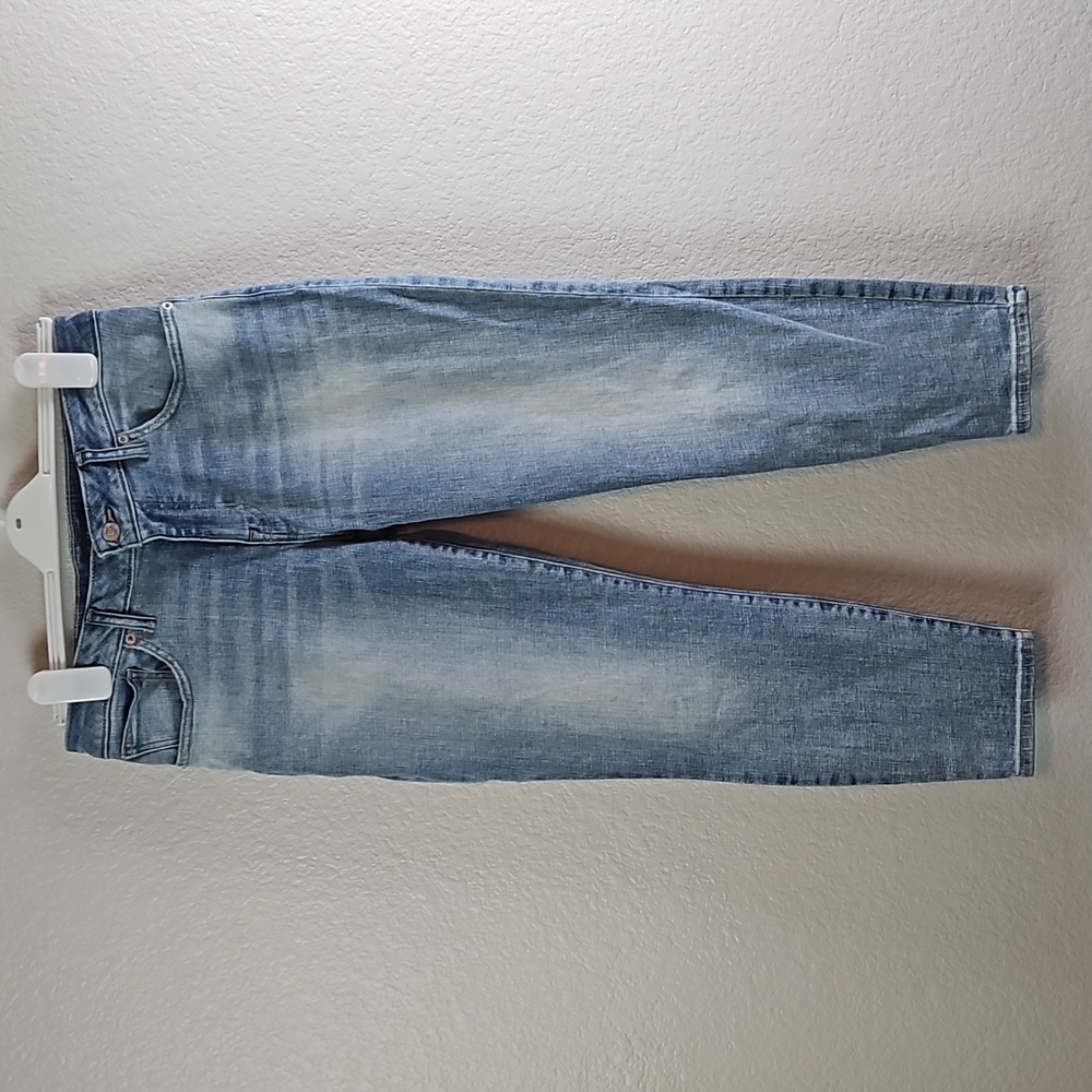 Lucky Brand | Women's Low Rise Crop Lolita Light Wash Jeans Sz 10/30
